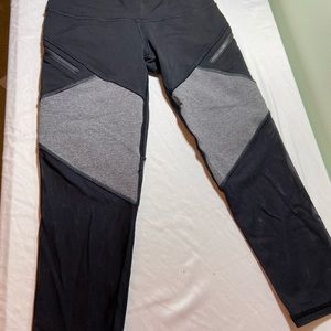 Cute Ivivva Black, Grey, and Mesh Capri Leggings!